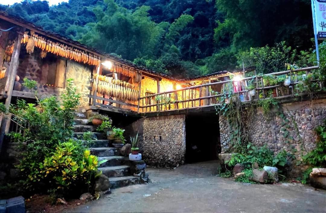 Hoàng Công Bản Giốc Homestay Cao Bang Exterior foto